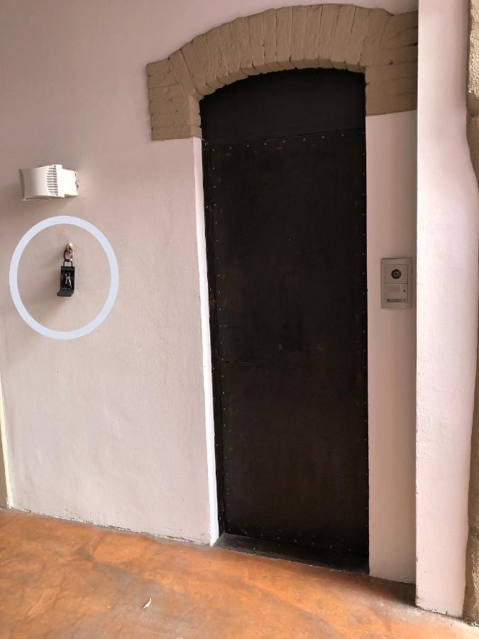 Luxury Industrial Apt Vicino Al Centro Con Garage Brescia Exterior photo